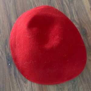 Doeskin red wool beret made is USA